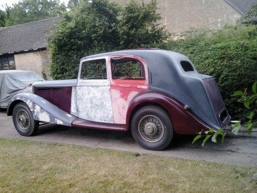 Handsome from every angle!