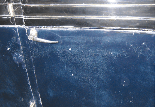 The photograph flatters to deceive, the paint was flaking all over the alloy panel