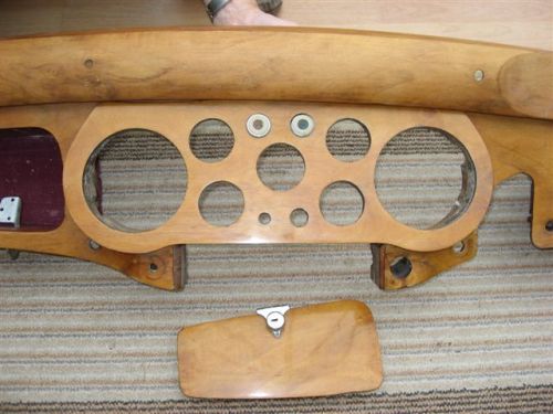 All woodwork has been re-polished an is in lovely condition.